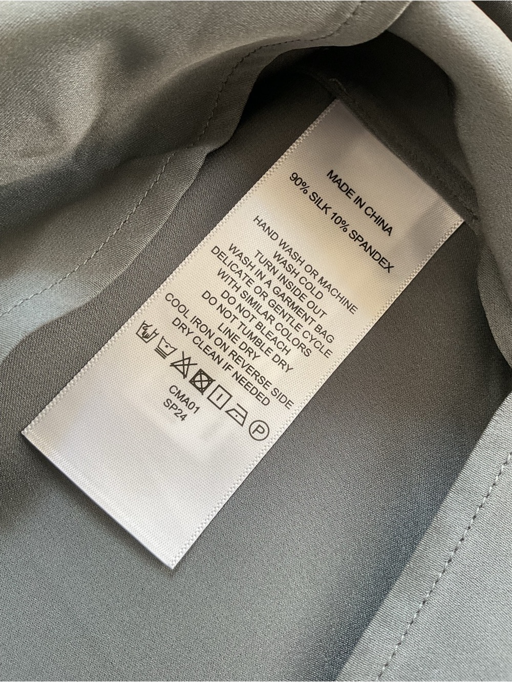 Quince Washable Stretch Silk Tee NWT Lava Smoke Gray Short Sleeve Blouse Medium - Picture 10 of 12